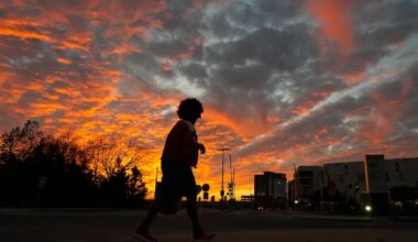 After record-breaking weekend warmth in DFW, Monday will be much colder. But for how long?