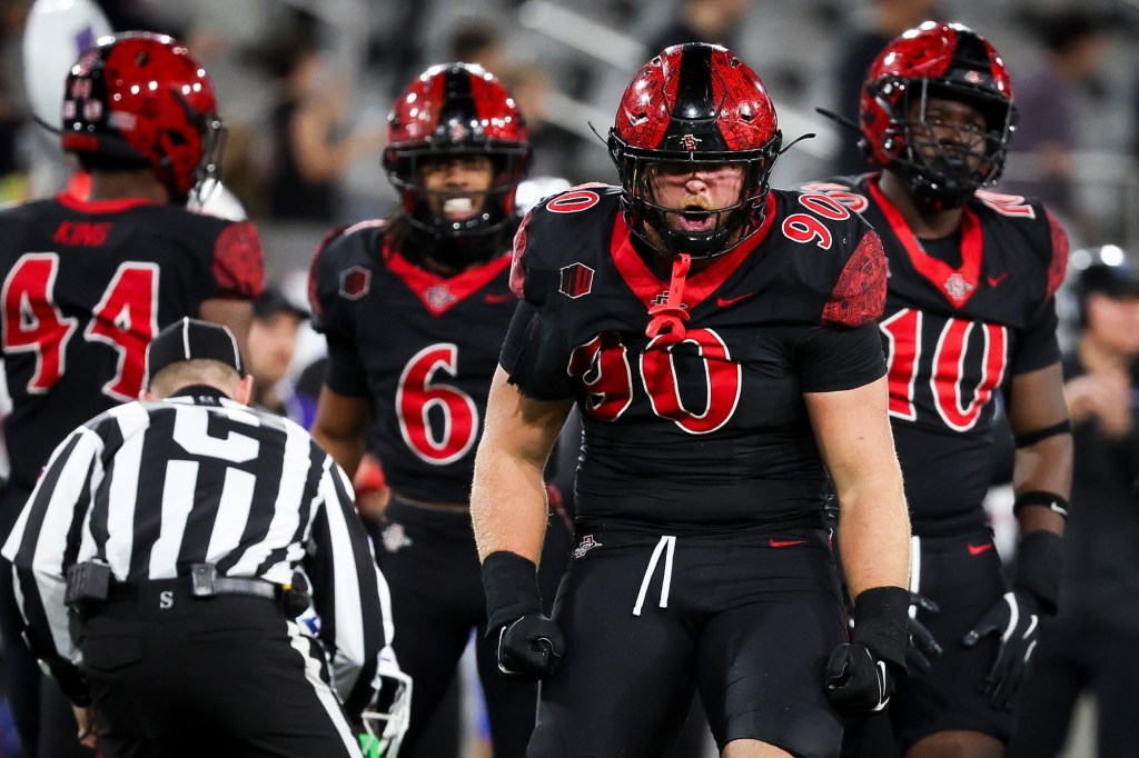 Aztecs will play high-scoring North Texas in New Mexico Bowl