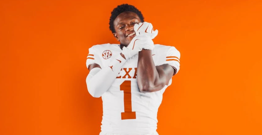 Four-star RB Derrek Cooper signs with Texas