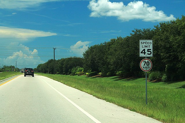 NCTCOG Urges North Texans to Drive Safely This Holiday Season