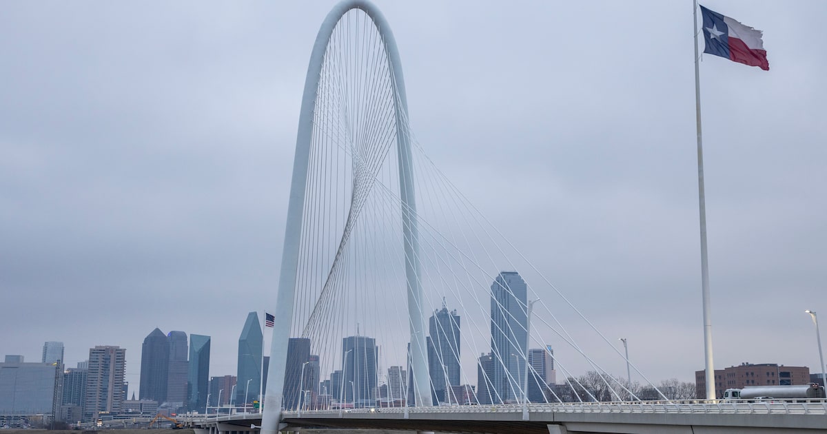 Dallas-Fort Worth’s cool yet sunny weather Monday sets the tone for rest of the week