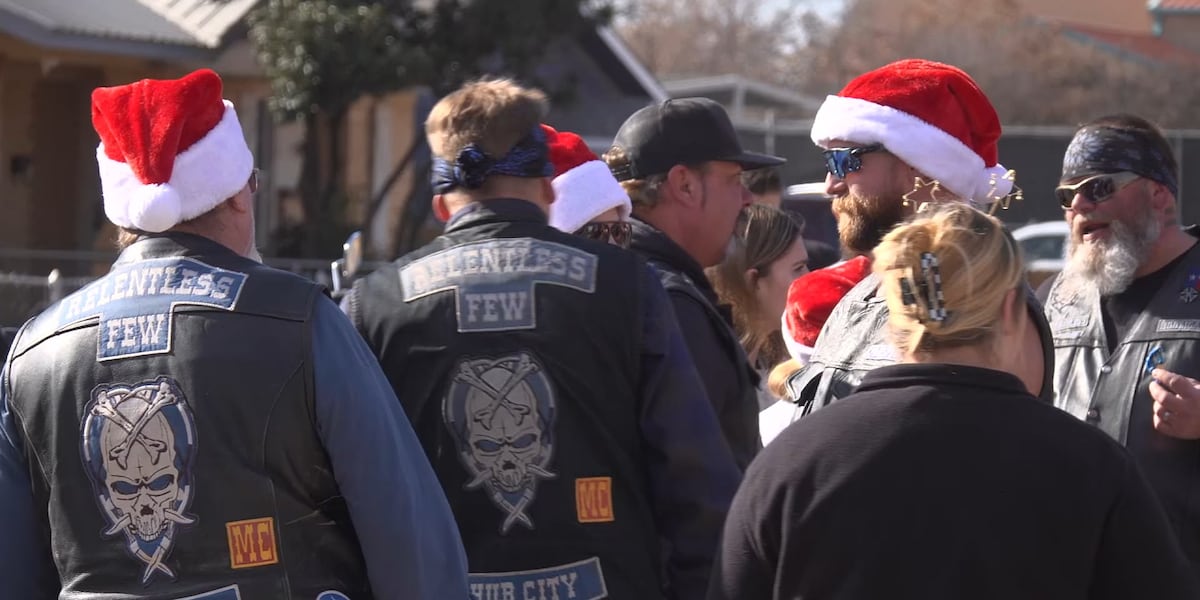 Motorcycle club brings Christmas gifts to Lubbock nonprofit