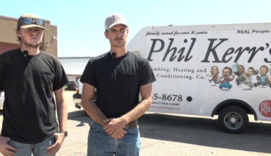 Good Samaritans recall rescuing Lubbock County deputies pinned by patrol car