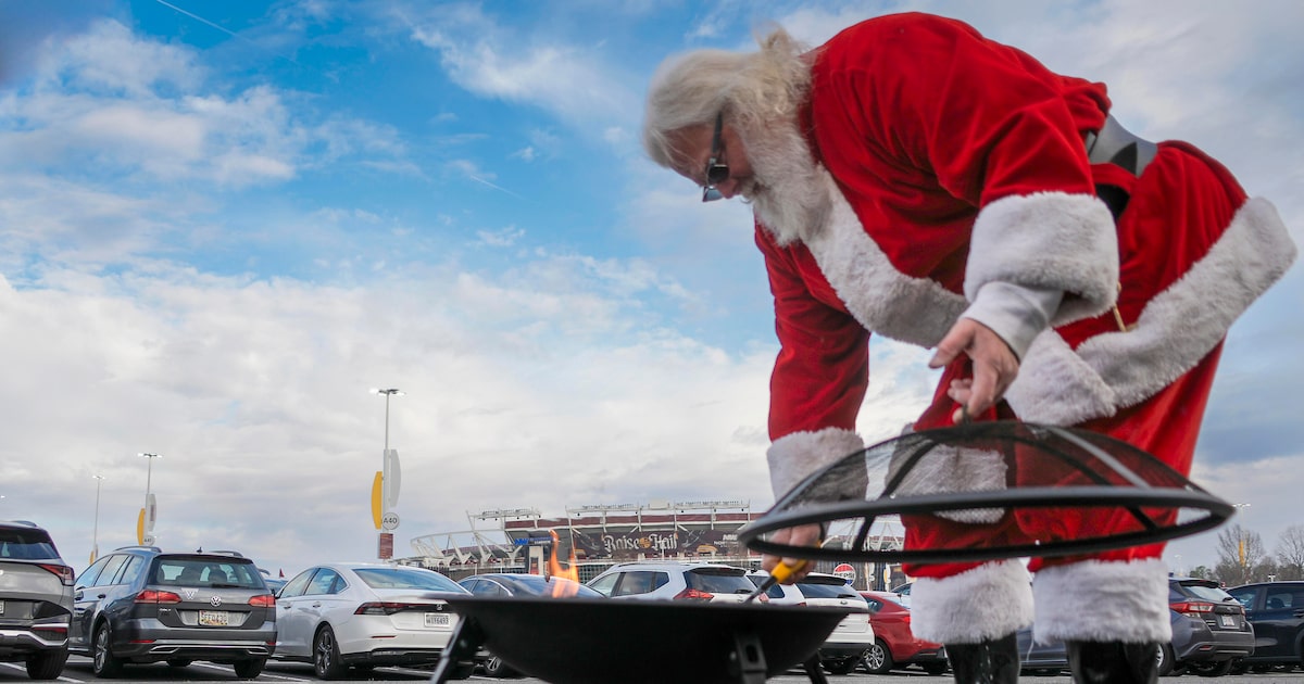 Dallas takes Netflix stage on Christmas