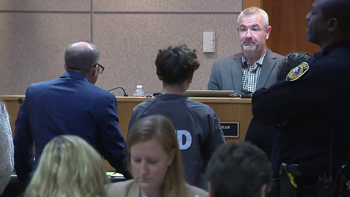 Teen accused in shooting death of 8-year-old brother ordered to remain in detention