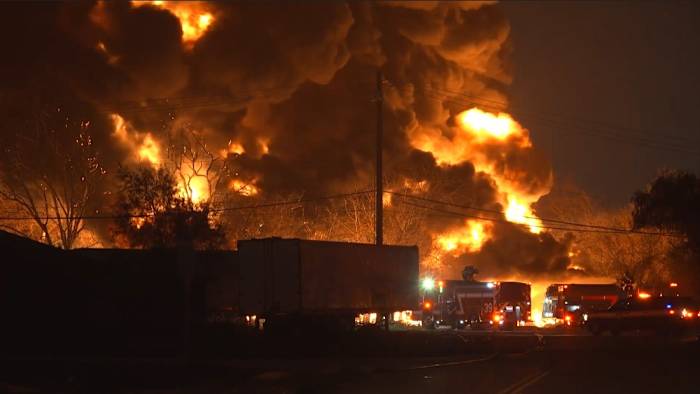 Firefighters battle large warehouse fire in northeast Houston