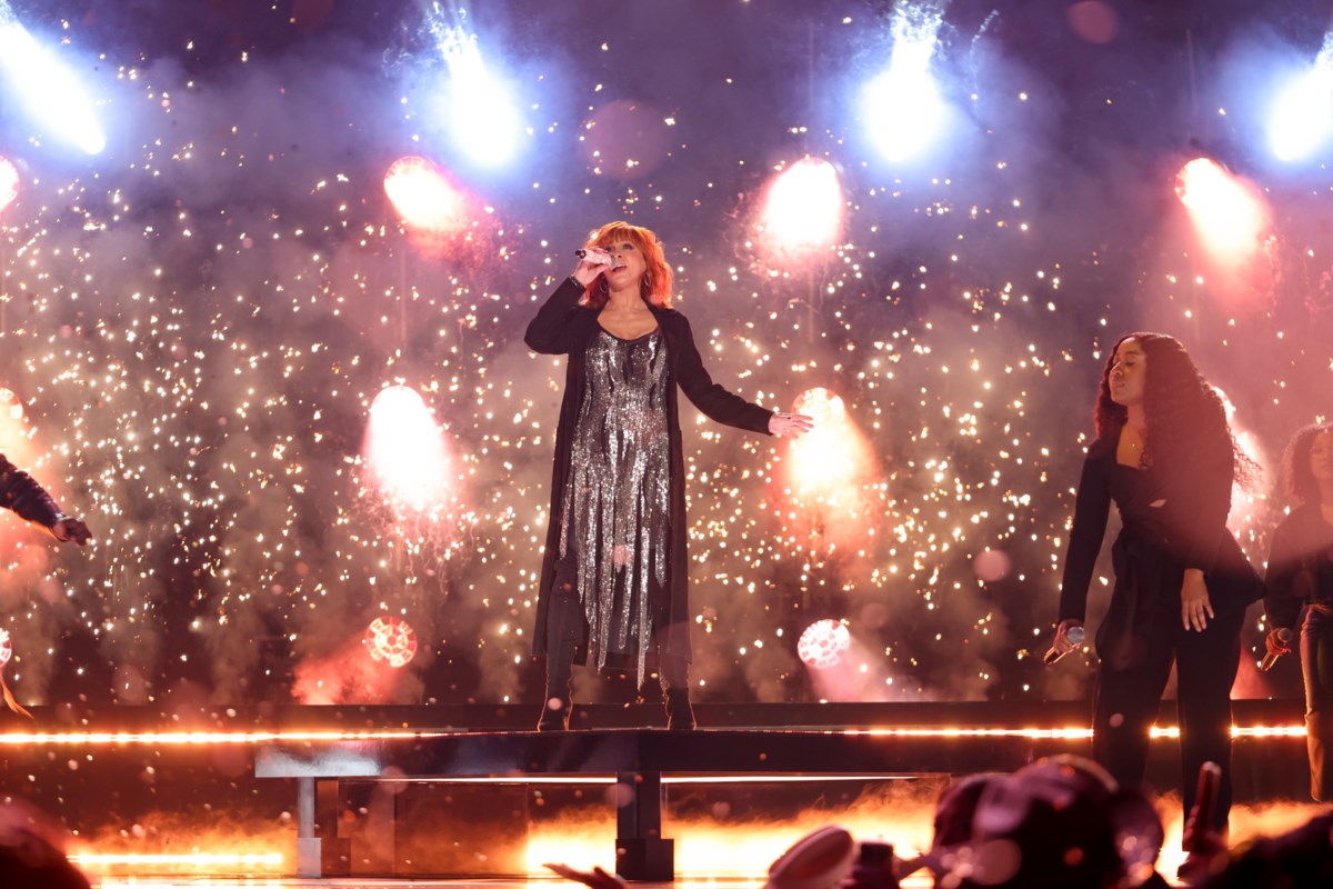 Country Music’s Big Night Leaves The Star For The Strip - Local Profile