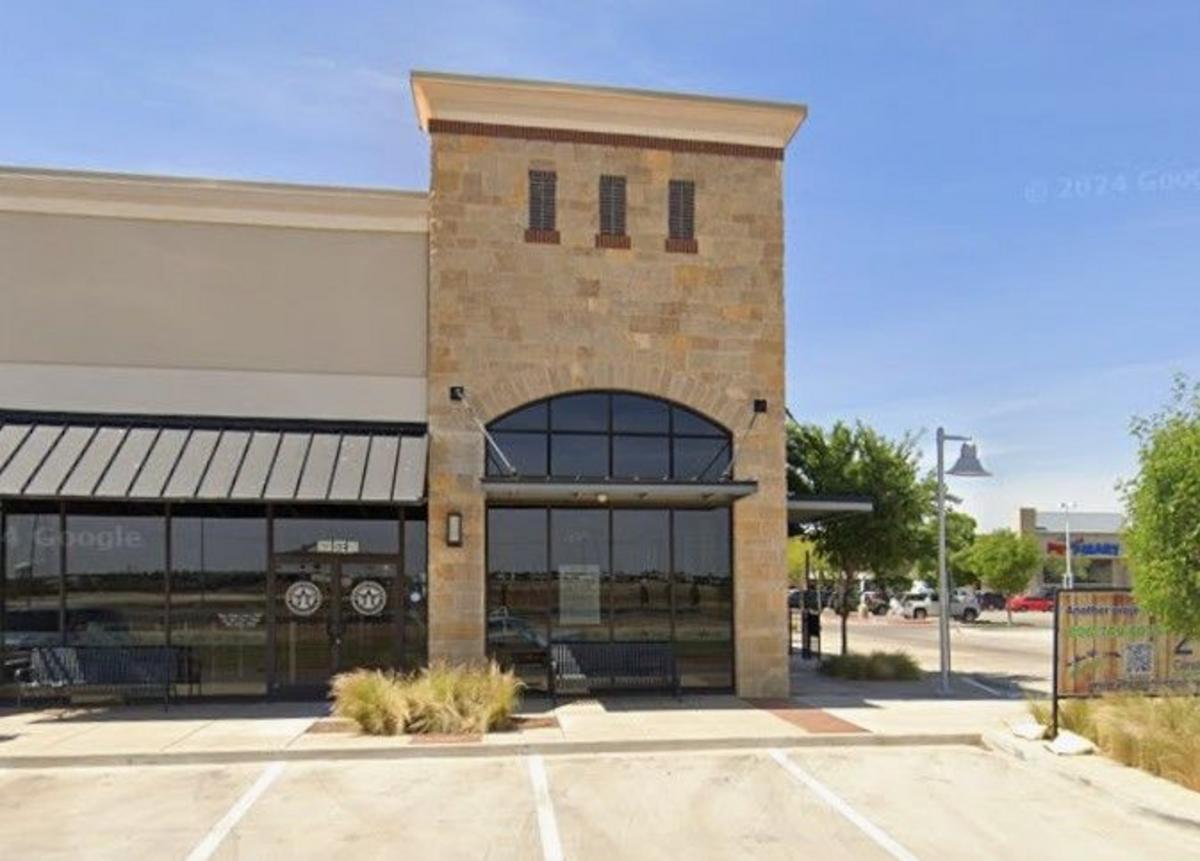 What Led To Rusty's Taco Closure In Lubbock's Busy Area?