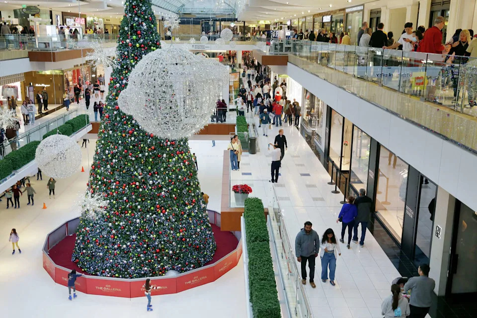 Shoppers in the Galleria Mall on Black Friday, the official start of the holiday shopping season, Friday, Nov. 25, 2022 in Houston. The Ice at The Galleria was renovated this summer.? (Michael Wyke/Contributor)
