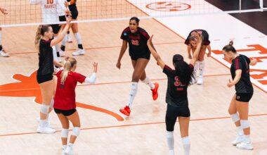 Texas falls short in Elite Eight loss to Wisconsin, 3-1