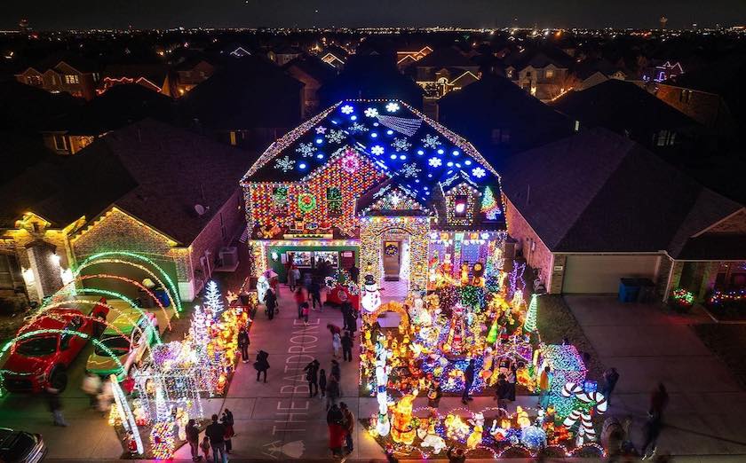 Dallas holiday lights