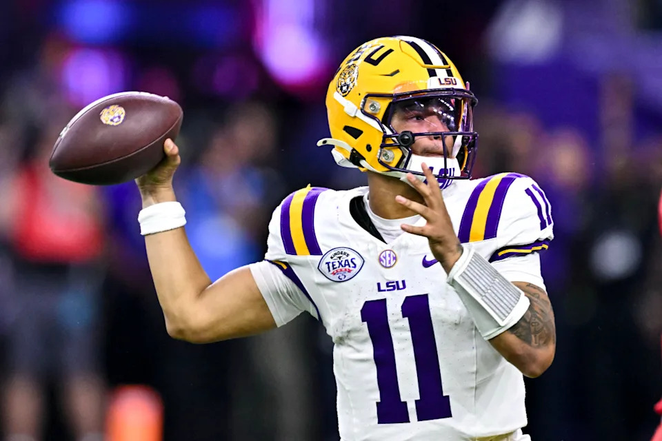Dec 27, 2025; Houston, TX, USA; Louisiana State Tigers quarterback Michael van Buren Jr. (11) throws a pass during the second half against the Houston Cougars at NRG Stadium. © Maria Lysaker-Imagn Images