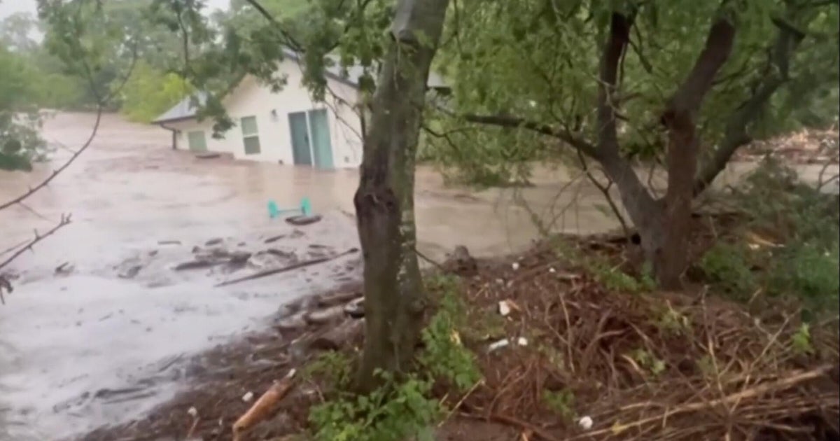 911 calls released from deadly Texas flooding