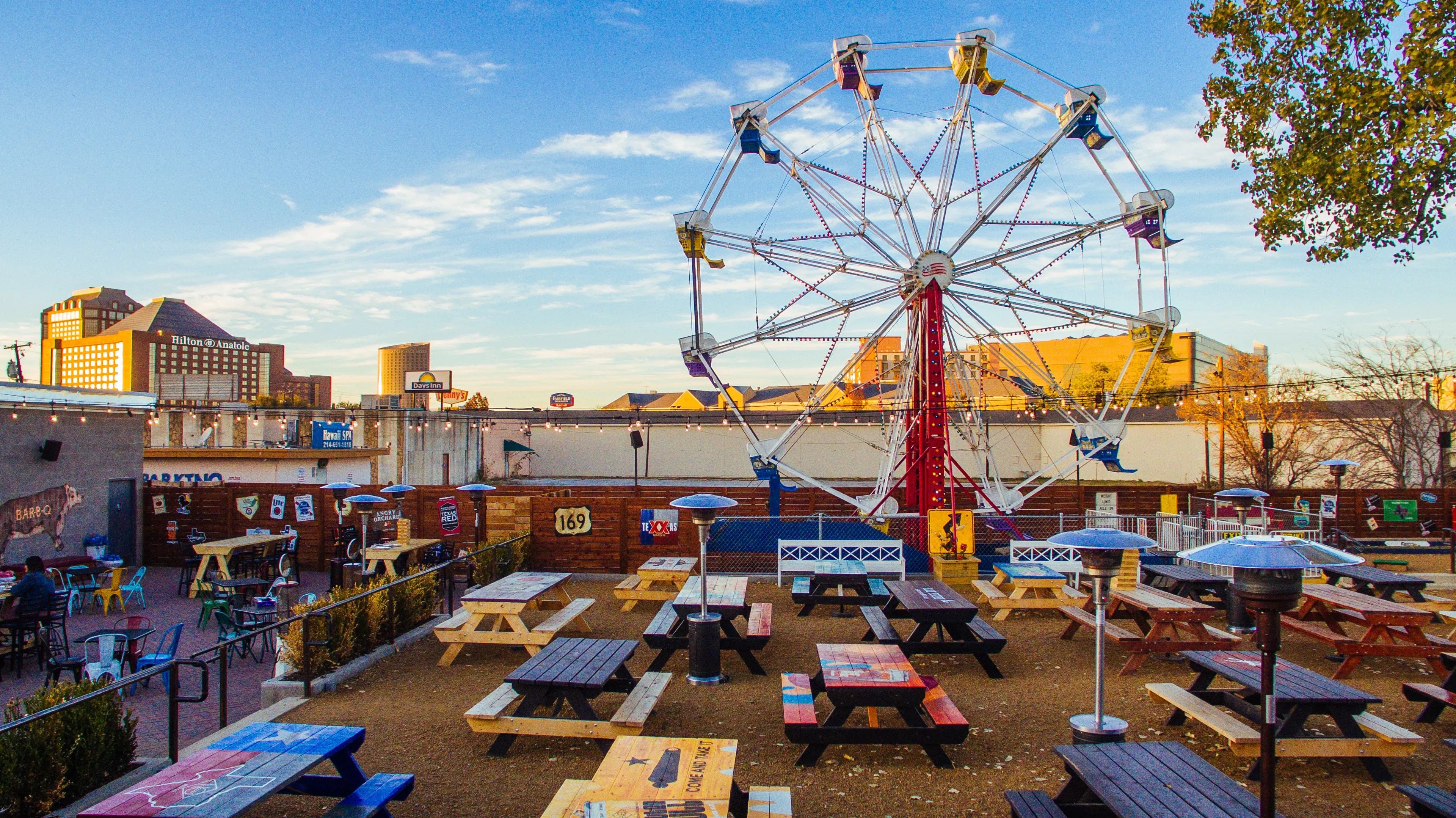 Ferris Wheelers is Now AM/FM