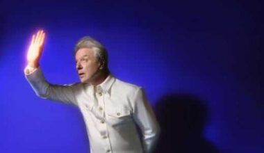 New Wave pioneer David Byrne adds Houston stop to spring 2026 tour