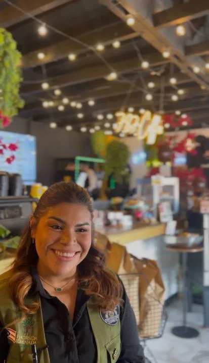 787 Coffee District One Manager Jessica Ortiz