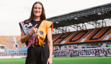 Houston Dash defender Katie Lind Retires from Professional Soccer