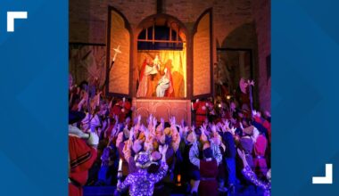 Beloved Boar’s Head and Yule Log Festival returns to the Coastal Bend for 42nd year