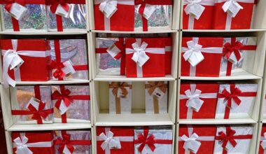 Dallas Shops Open For Last-Minute Christmas Shopping