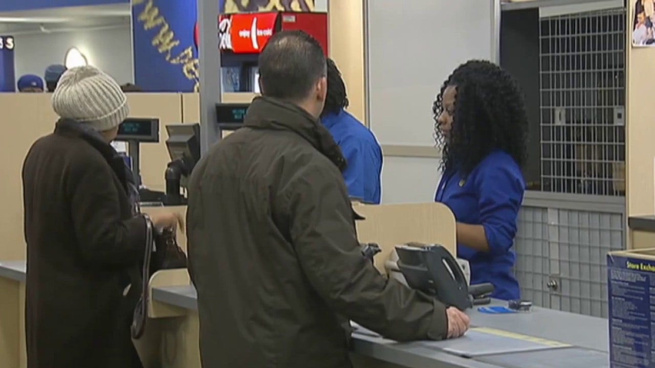 Making holiday gift returns? Amazon, Kohl's, more have new return policies