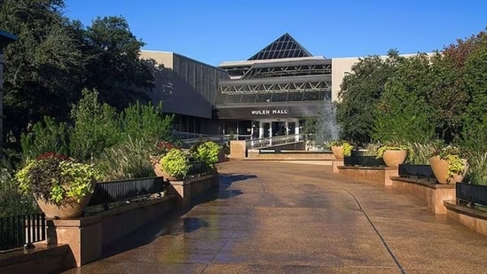 A shooting was reported at Hulen Mall in Fort Worth, sparking fears. (Hulen Mall)