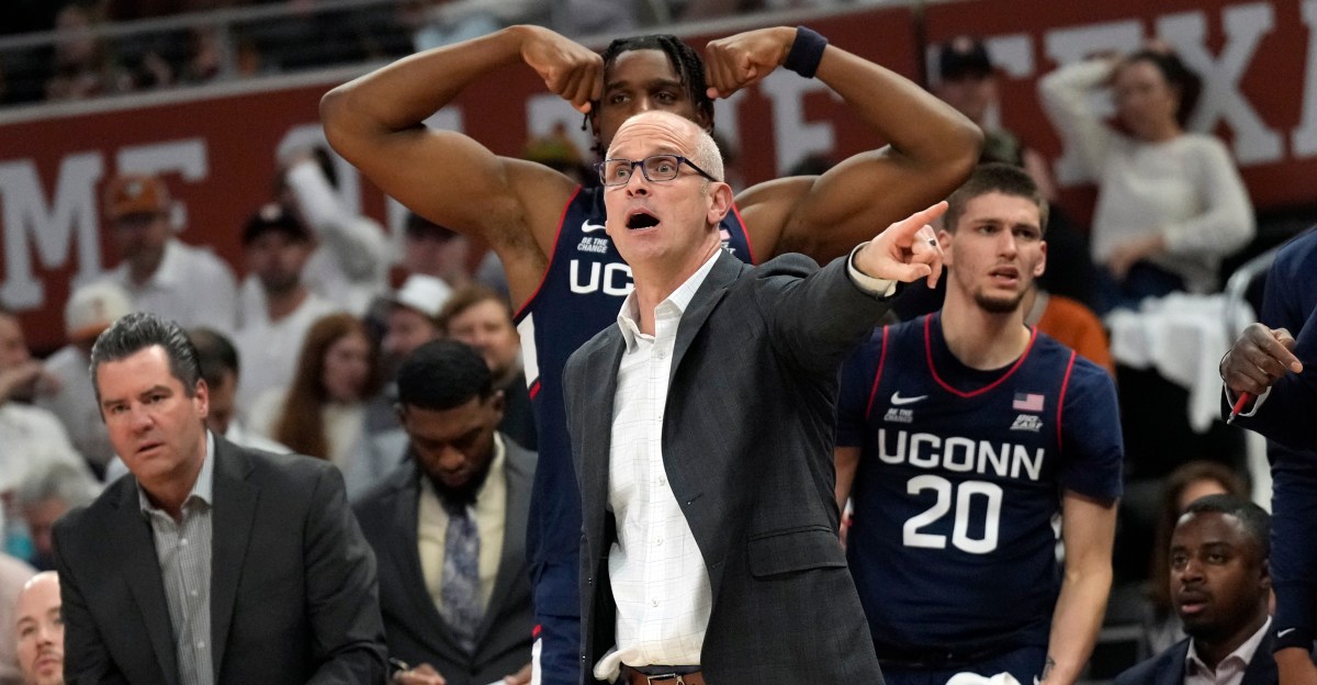 Texas faces major challenge in road test at No. 5 UConn