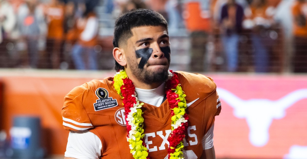 Texas LB Liona Lefau leaves team