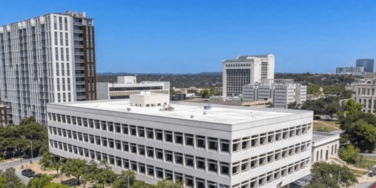 Austin History Center reopens in long-shuttered library