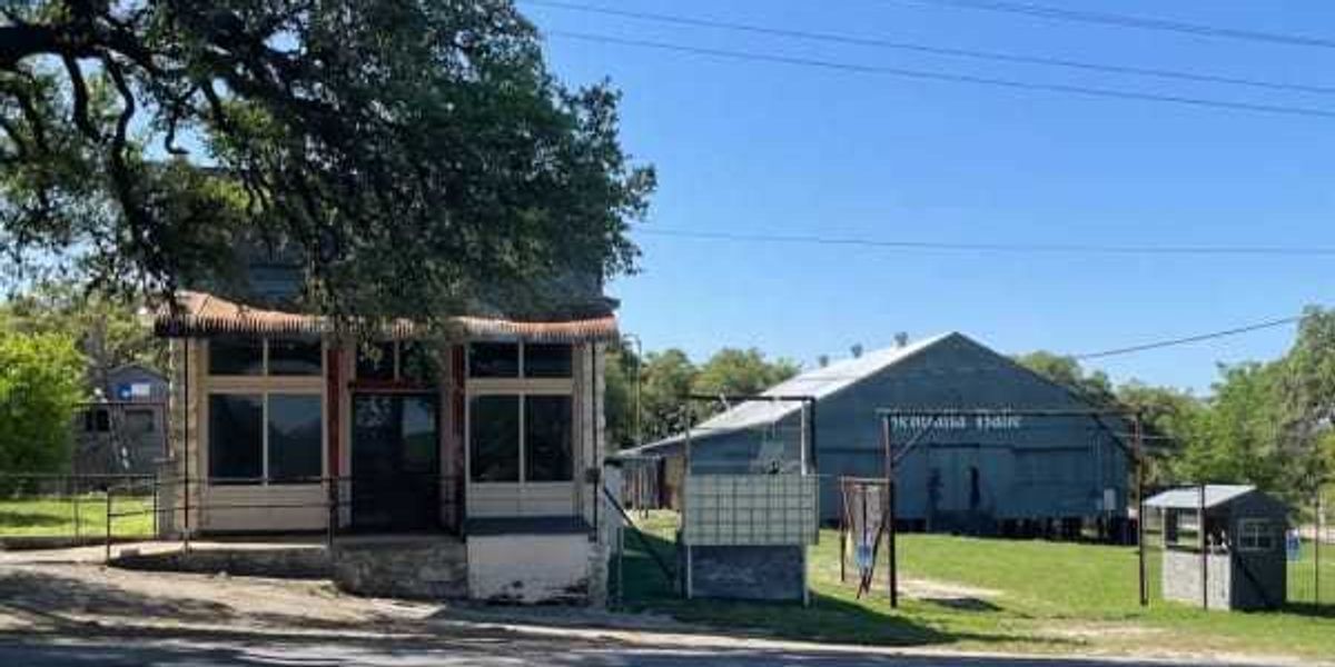 Legendary Kendalia dance hall hits market for $669K