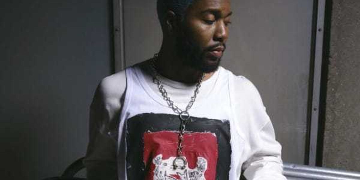 R&B artist Khalid brings summer back to Austin on 2026 tour