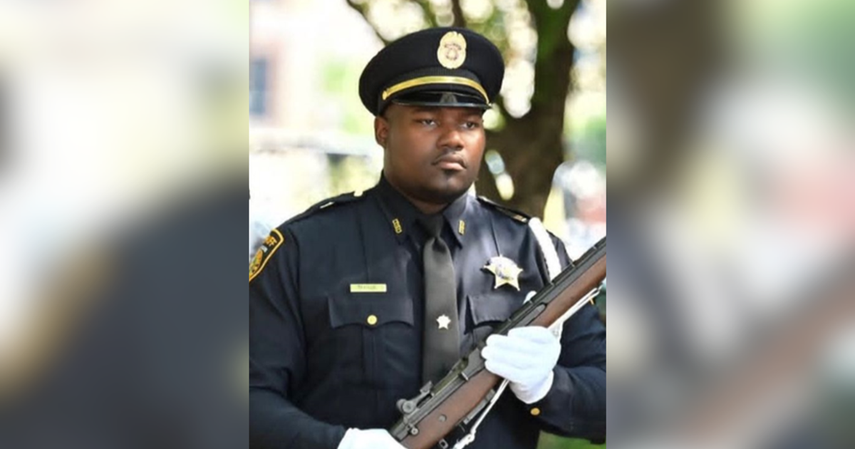 Detention officer killed in off-duty motorcycle crash, Dallas County Sheriff's office says