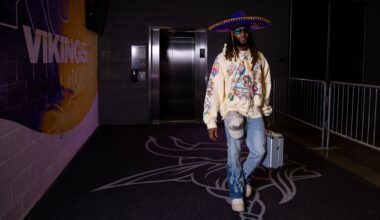 Aaron Jones’ Special Reunion & Return to Tradition’s Source