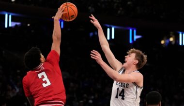 Texas Tech rallies from 17-point deficit to stun unbeaten Duke