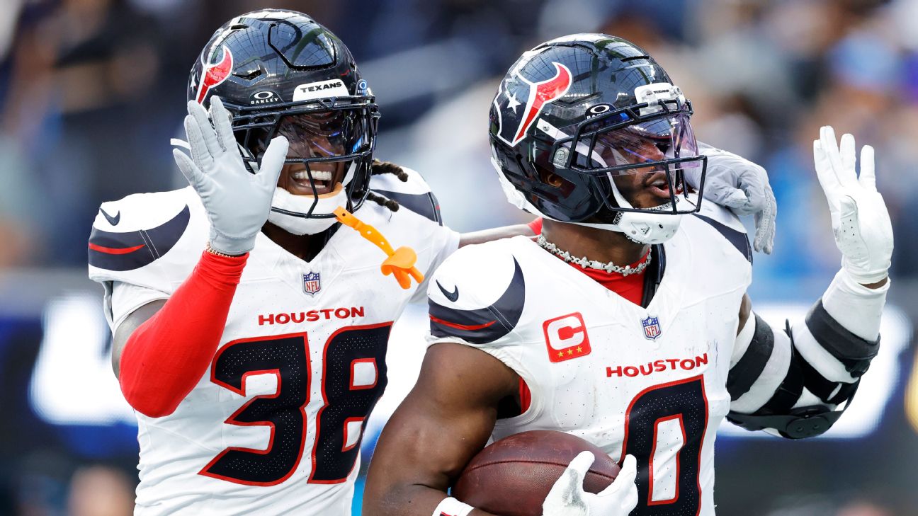 Texans clinch postseason berth after starting 0-3