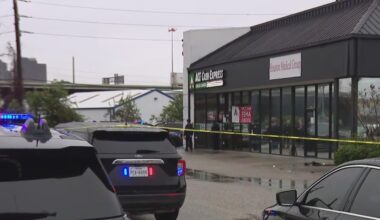Houston police shoot man who allegedly held ACE Cash Express employee at gunpoint