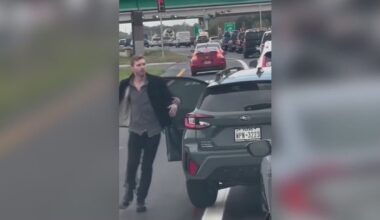 Violent Austin road rage incident caught on camera; suspect at large