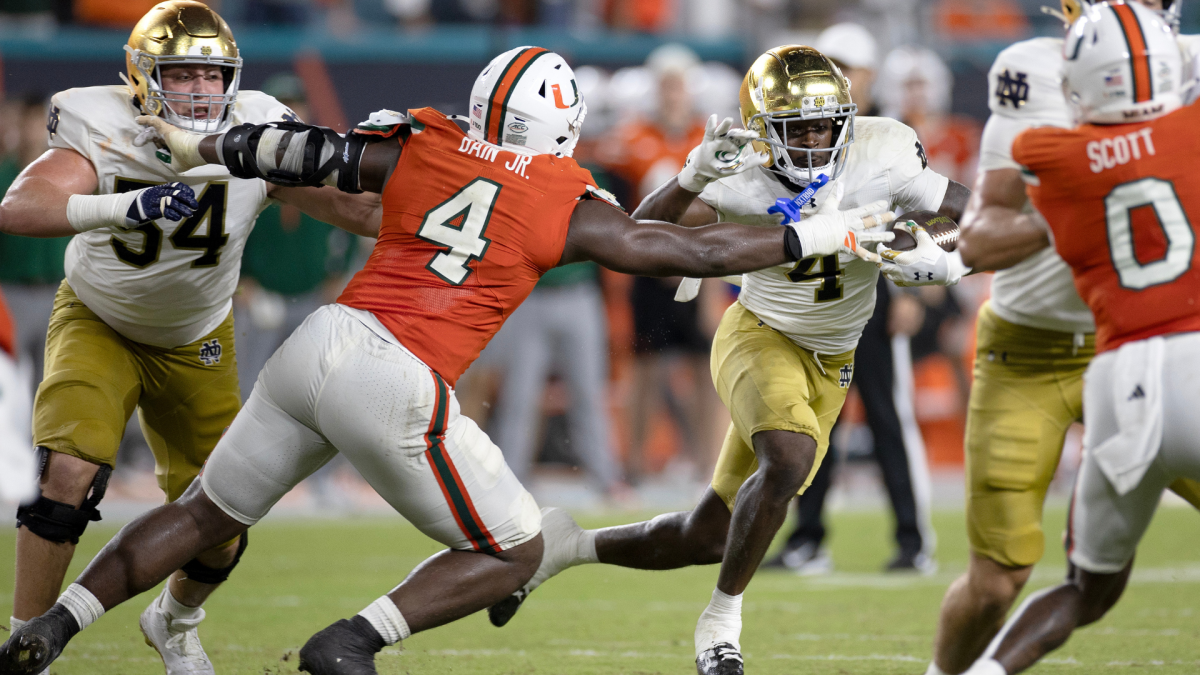 CFP battle between Miami, Notre Dame has clear favorite per sportsbooks