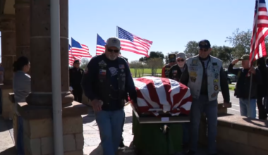 Services held for 3 unaccompanied veterans
