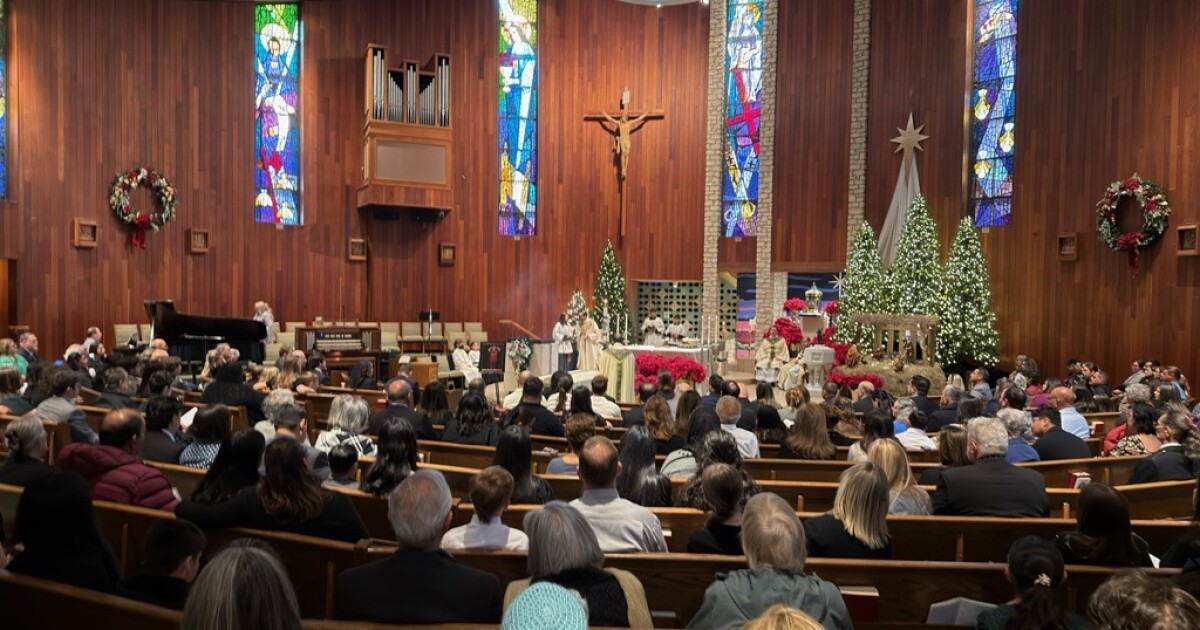 Community mourns 10-year-old Julian Galloway who died after brain cancer battle