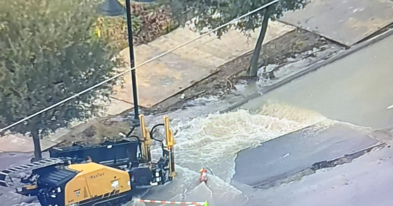 Large water main break closes Mockingbird Lane not far from Dallas Love Field