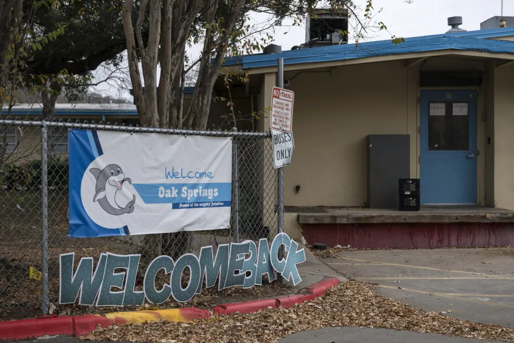 Oak Springs Elementary School.