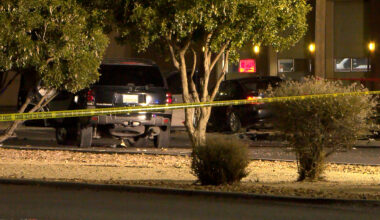 Two vehicle crash in Northeast El Paso results in "serious injuries"