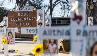 Uvalde schools police officer trial begins