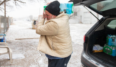 Live winter storm updates: Extreme cold rushes Texas