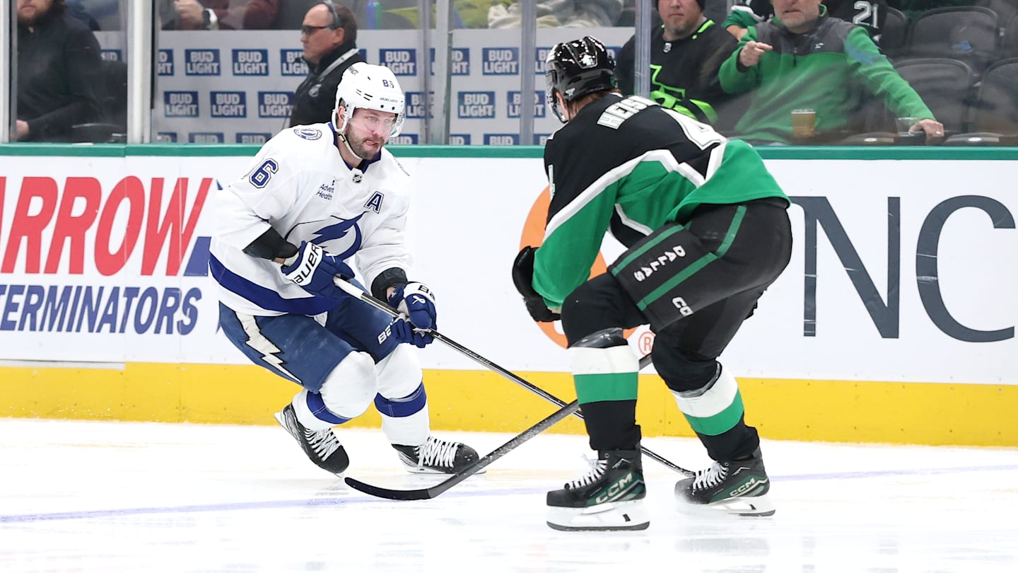 Tampa Bay Lightning v Dallas Stars