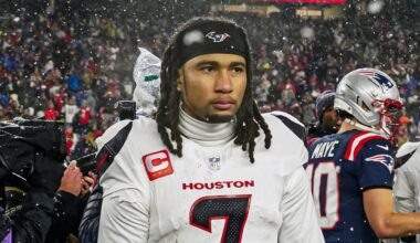 Texans Stuck With Travel Nightmare After Playoff Loss to Patriots