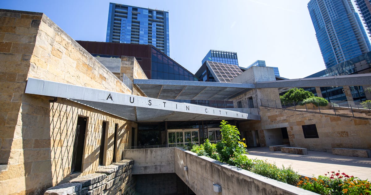 Austin City Council to vote on audit ordinance, officer holder spending policy soon