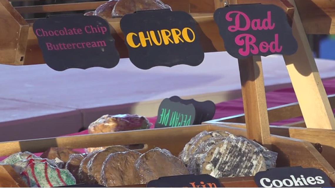 First Friday Artwalk of 2026 draws crowds downtown