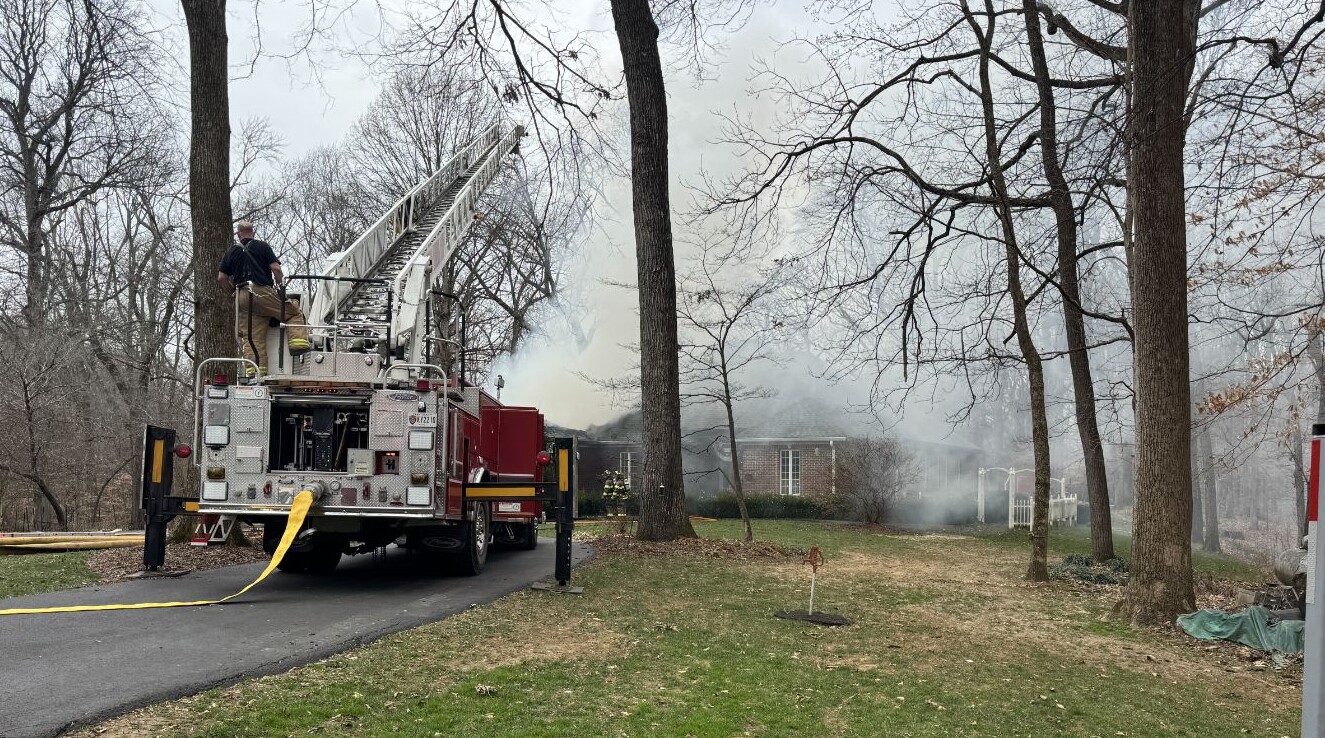 Warren County Fire responds to structure fire in Plano