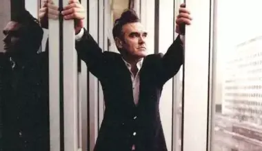 Days before his (alleged) San Antonio concert, Morrissey postpones yet another show